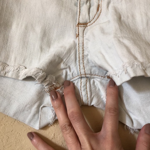 Bullhead shorts (size 3) - Picture 7 of 9